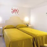 Adriatico Ξενοδοχείο 2*