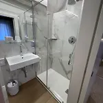 阿迪亚提克酒店 酒店 2*