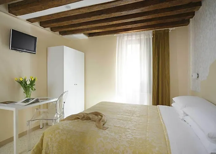 Hotel Adriatico 2*